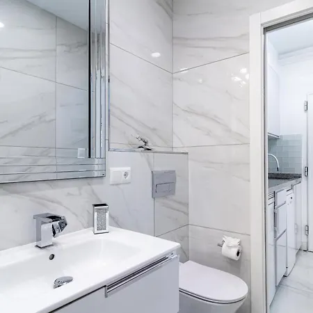 Silver Horizon Luxury Apartment
