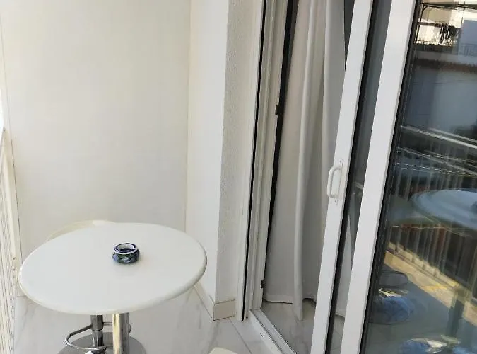 Silver Horizon Luxury *