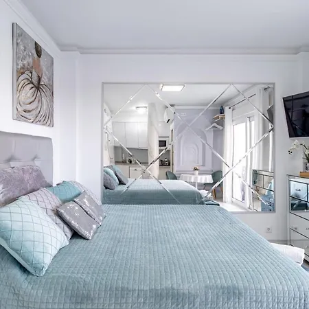 Silver Horizon Luxury