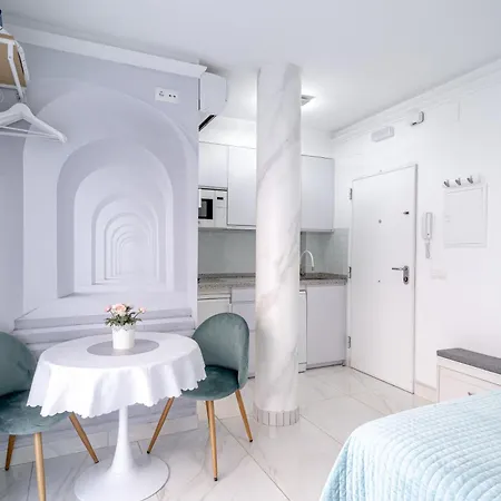 아파트 Silver Horizon Luxury