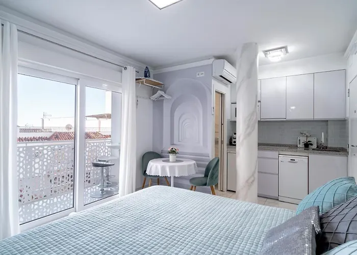 Silver Horizon Luxury Apartamento Nerja